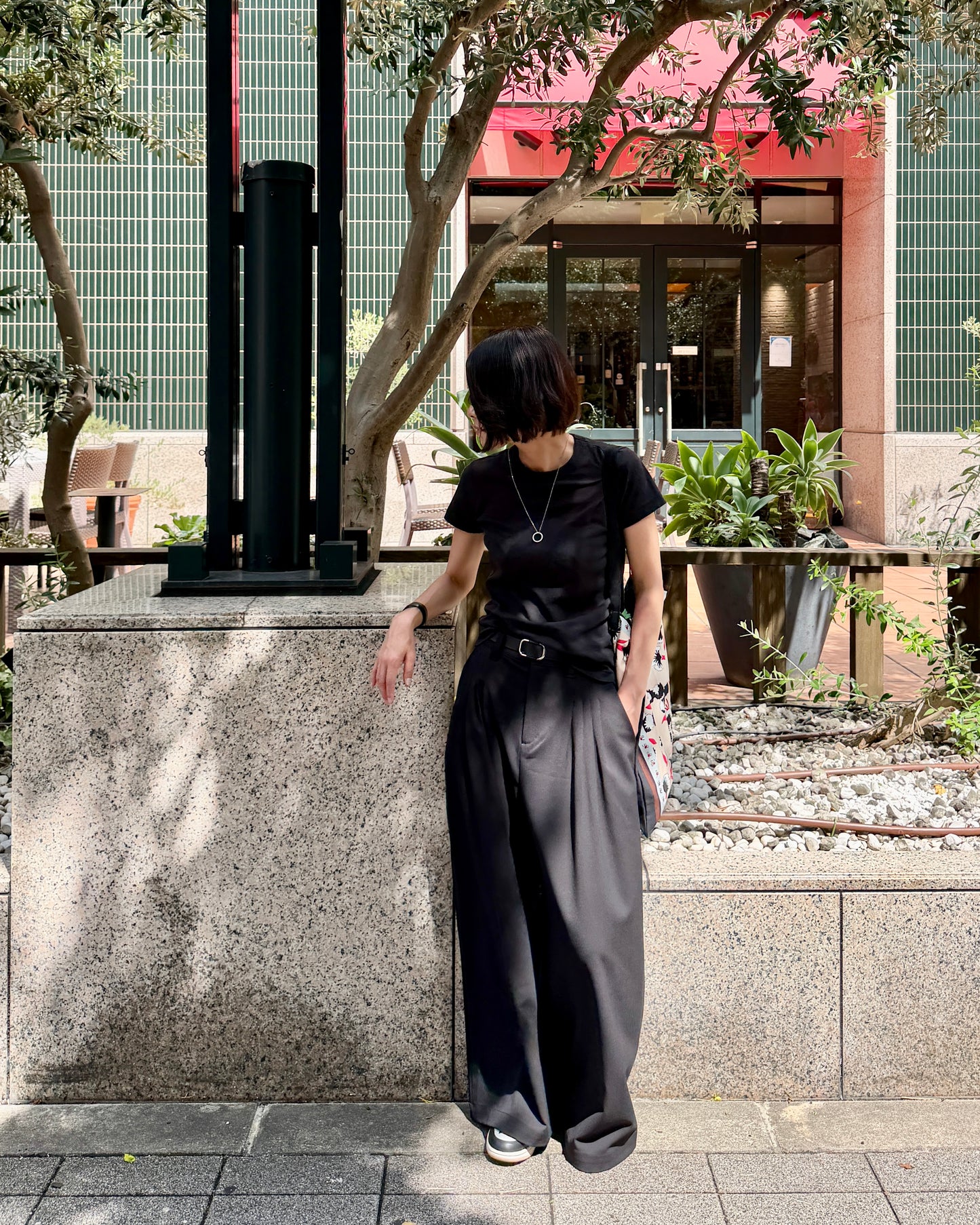 【pre-order】4-Tuck Wide Slacks