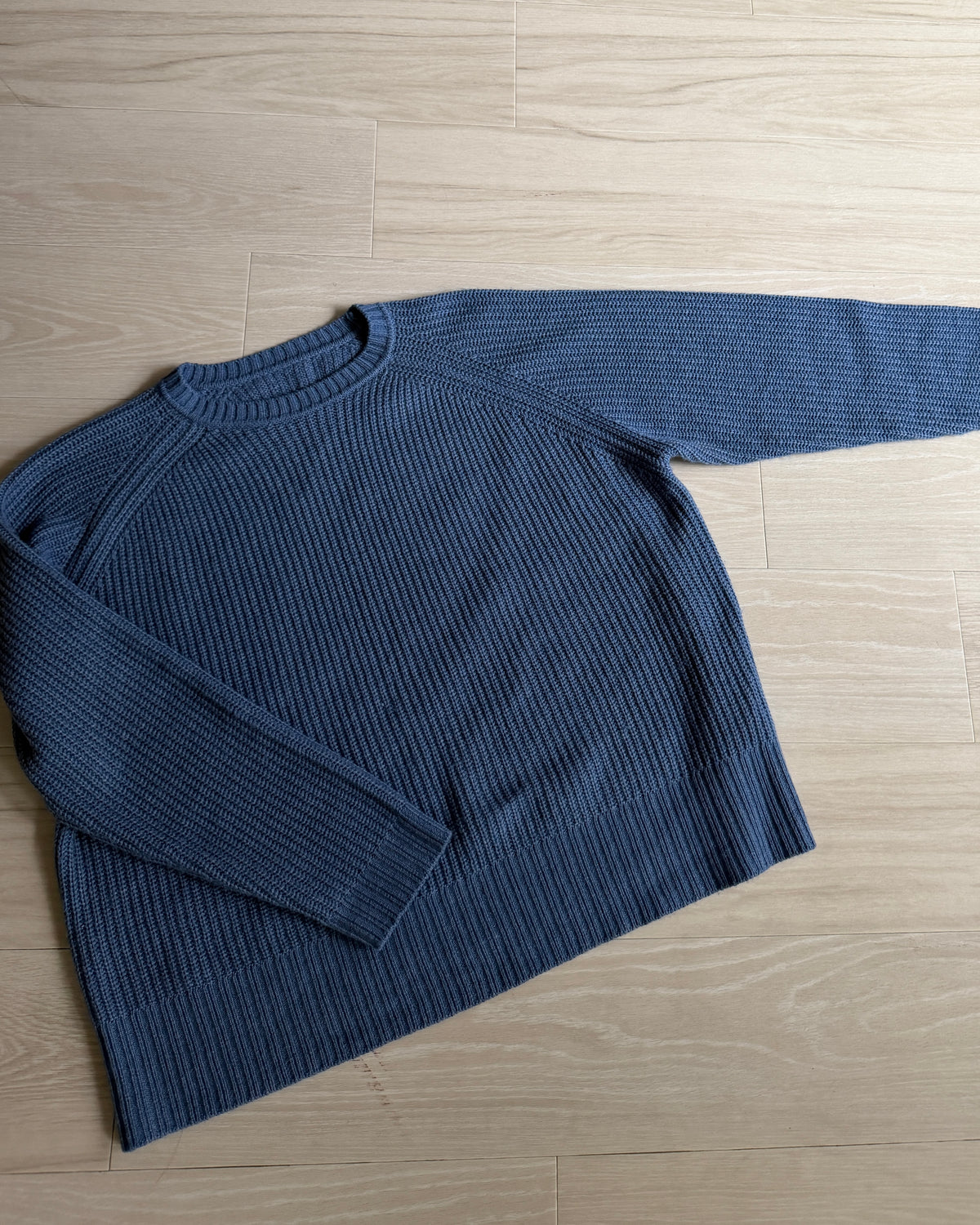 【pre-order】Cashmere Blend Knit (Cobalt Blue)