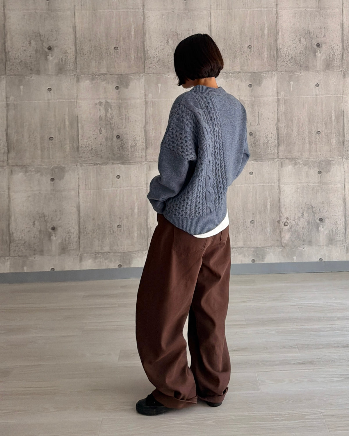 【pre-order】Asymmetric Cable Knit (smoky-blue)