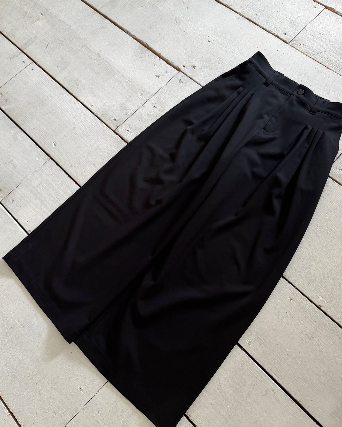 【pre-order】4-Tuck Wide Slacks