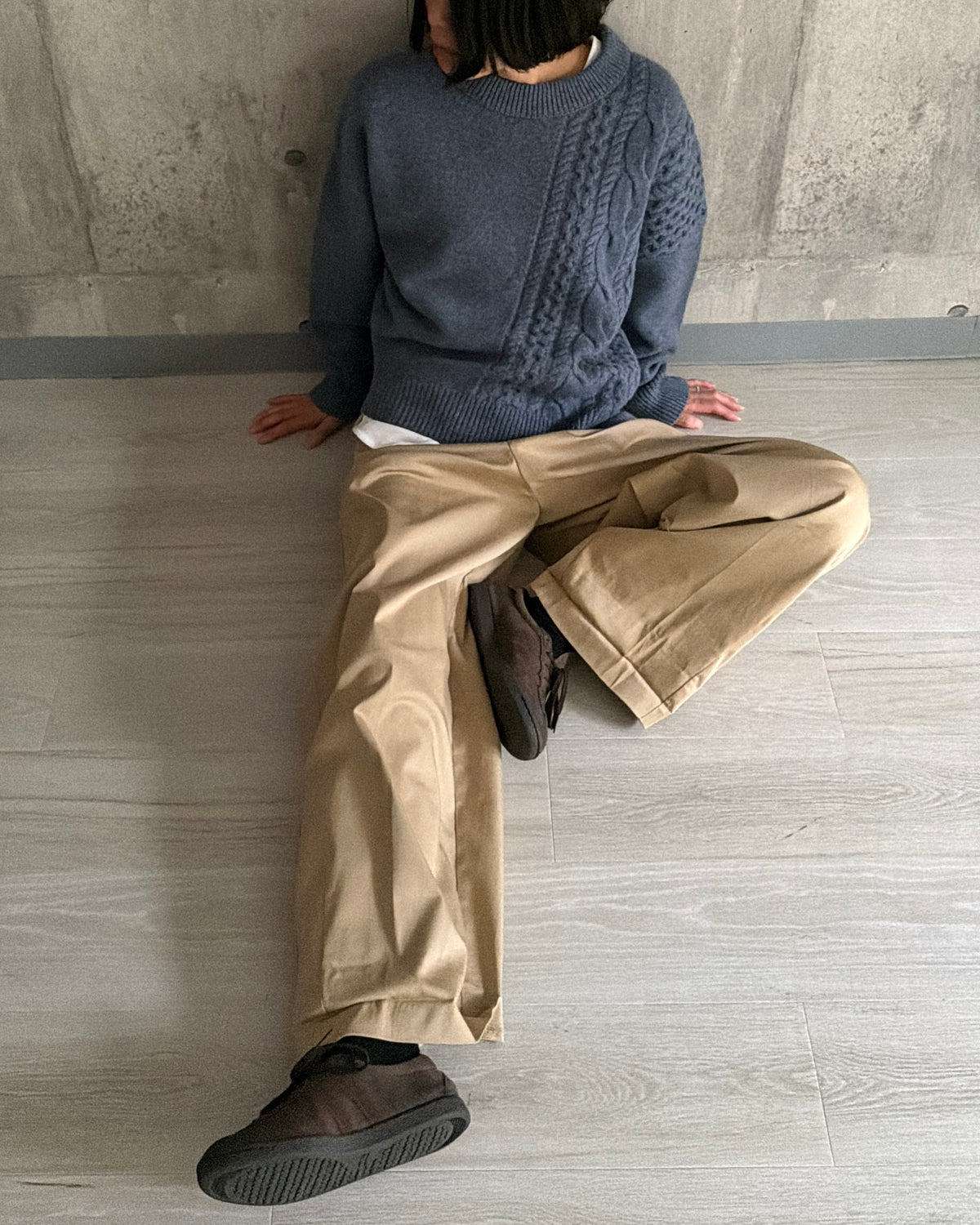 【pre-order】Asymmetric Cable Knit (smoky-blue)
