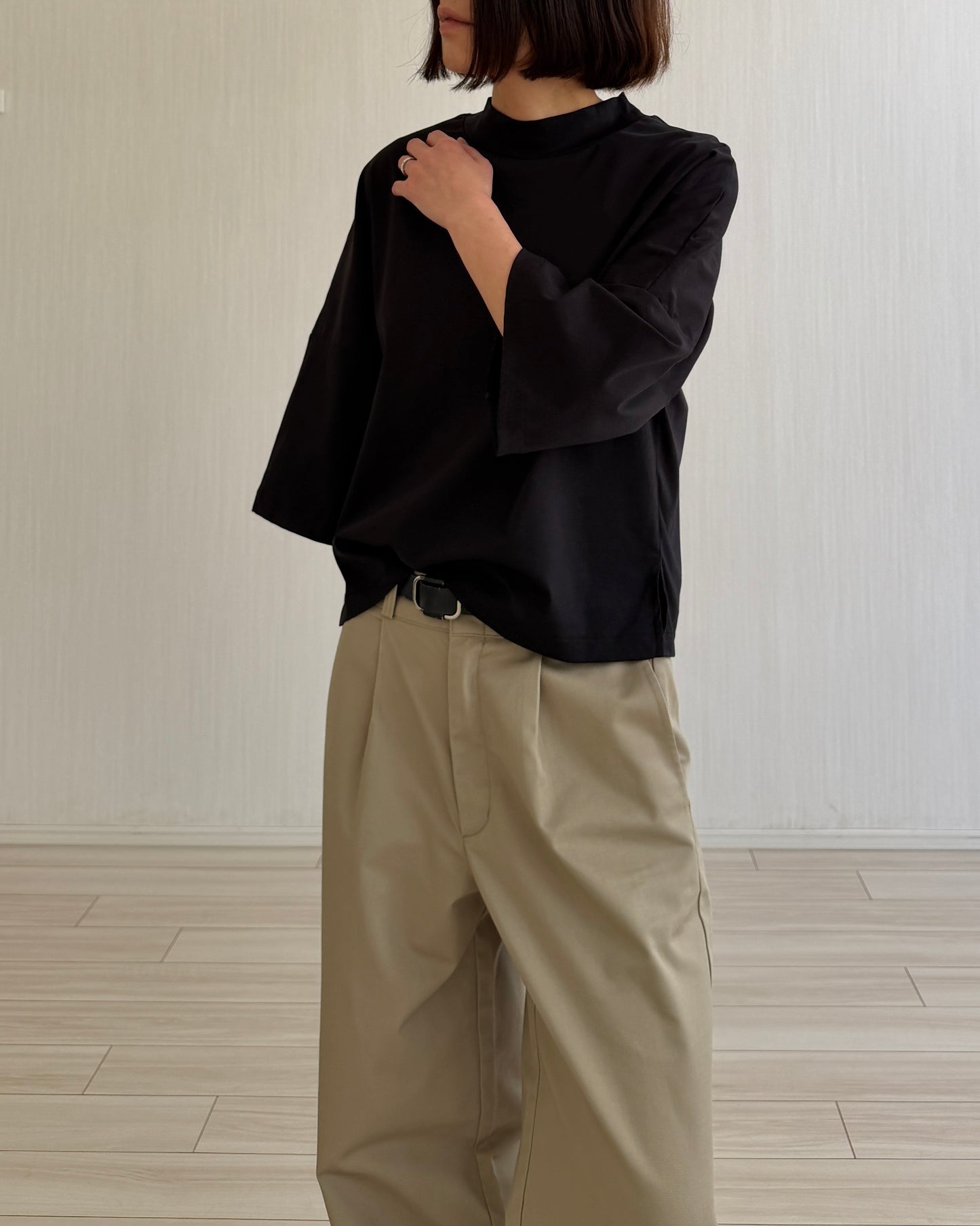 Minimal Stitch 7-Sleeve Tee　(black)