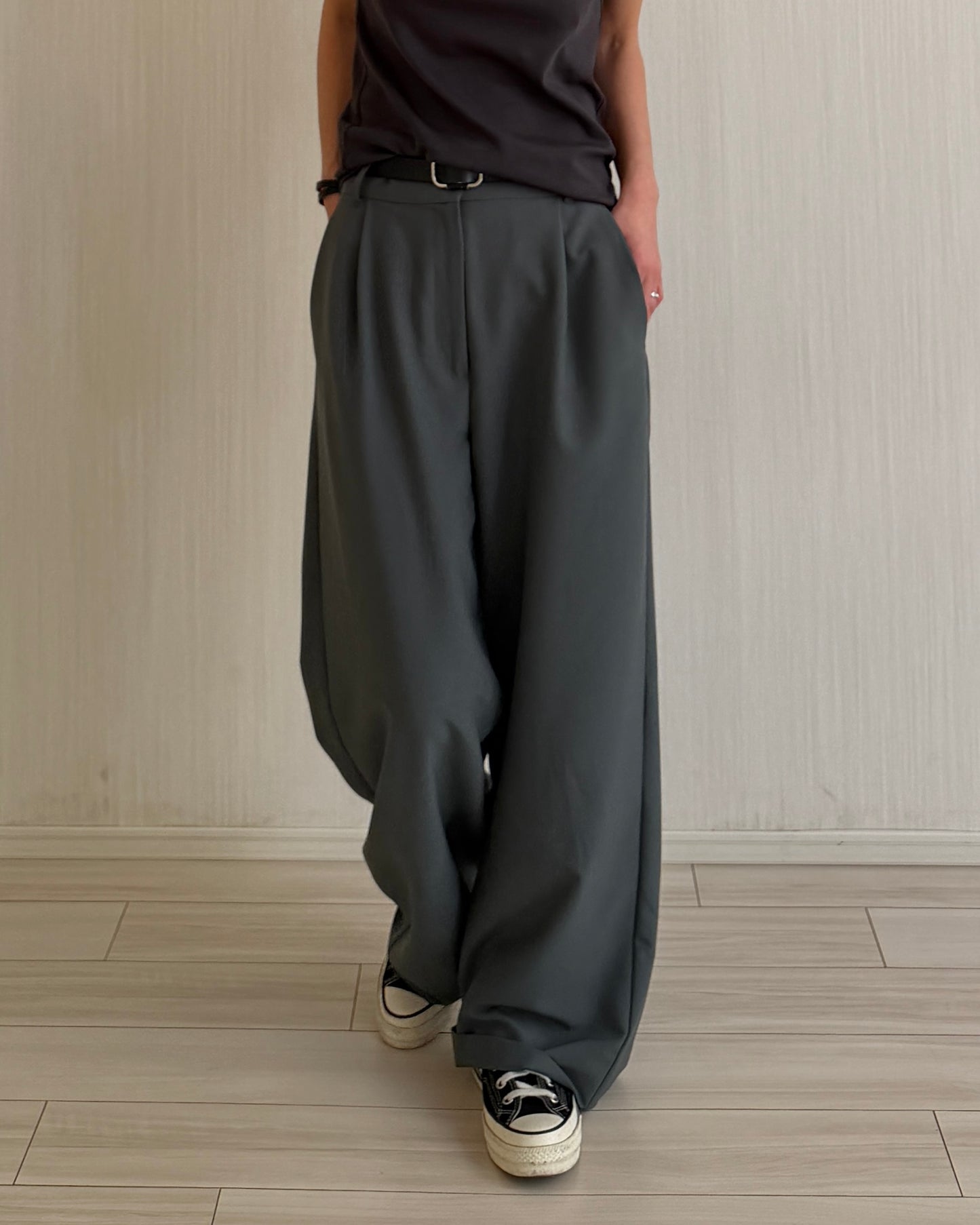 【Pre-order Item】Vertical straight wide pants