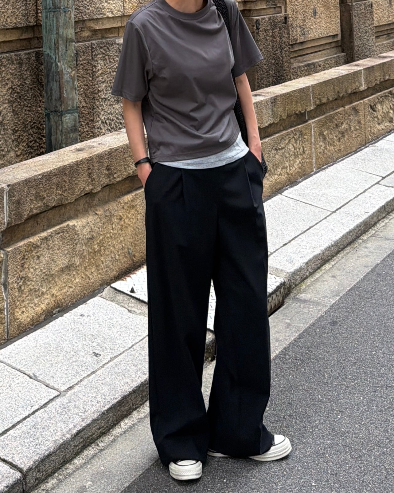 【Pre-order Item】logo Tee (gray)