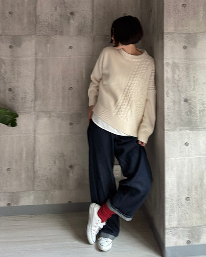 【pre-order】Asymmetric Cable Knit (smoky-blue)