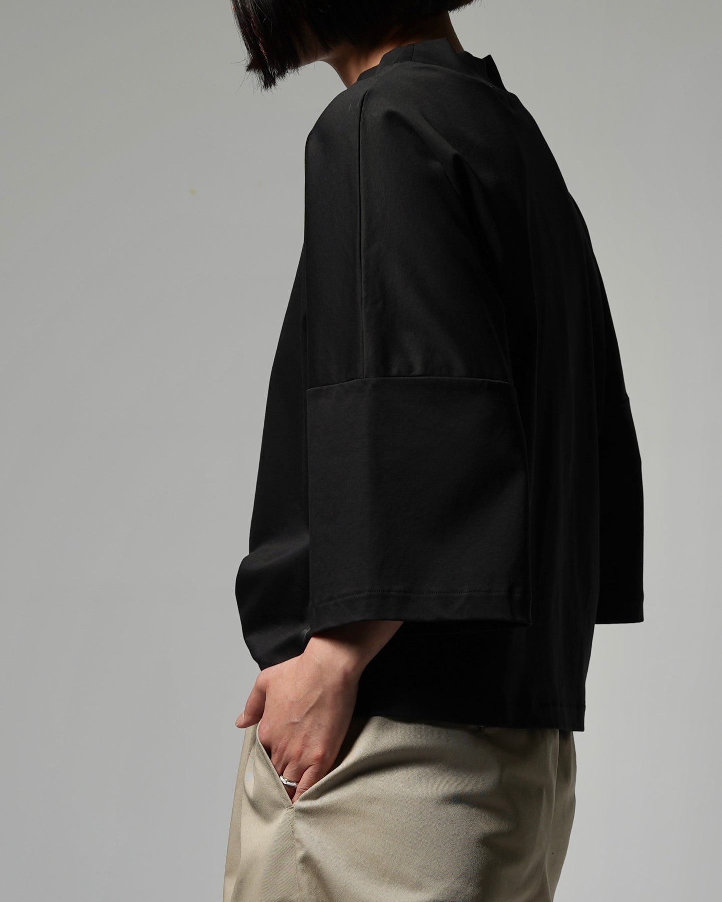 Minimal Stitch 7-Sleeve Tee　(black)